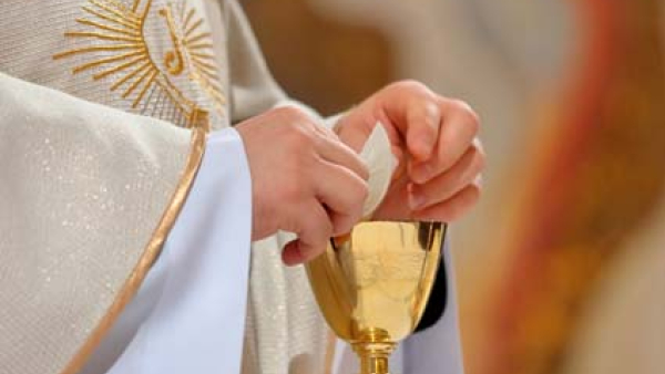 Priest Eucharist