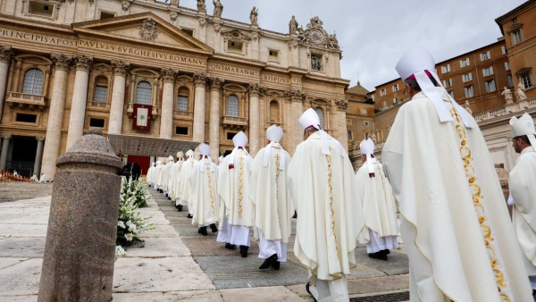 Bishops process toward the altar in St. Peter's Square 